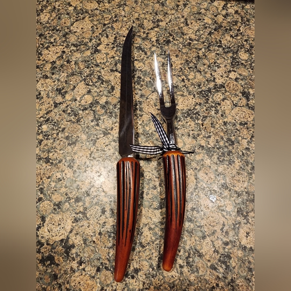 Vintage Sheffield 2 Piece Carving Set